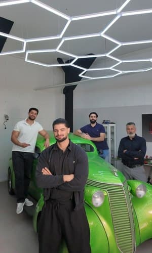 Fahrzeugübergabe bei MAS Auto