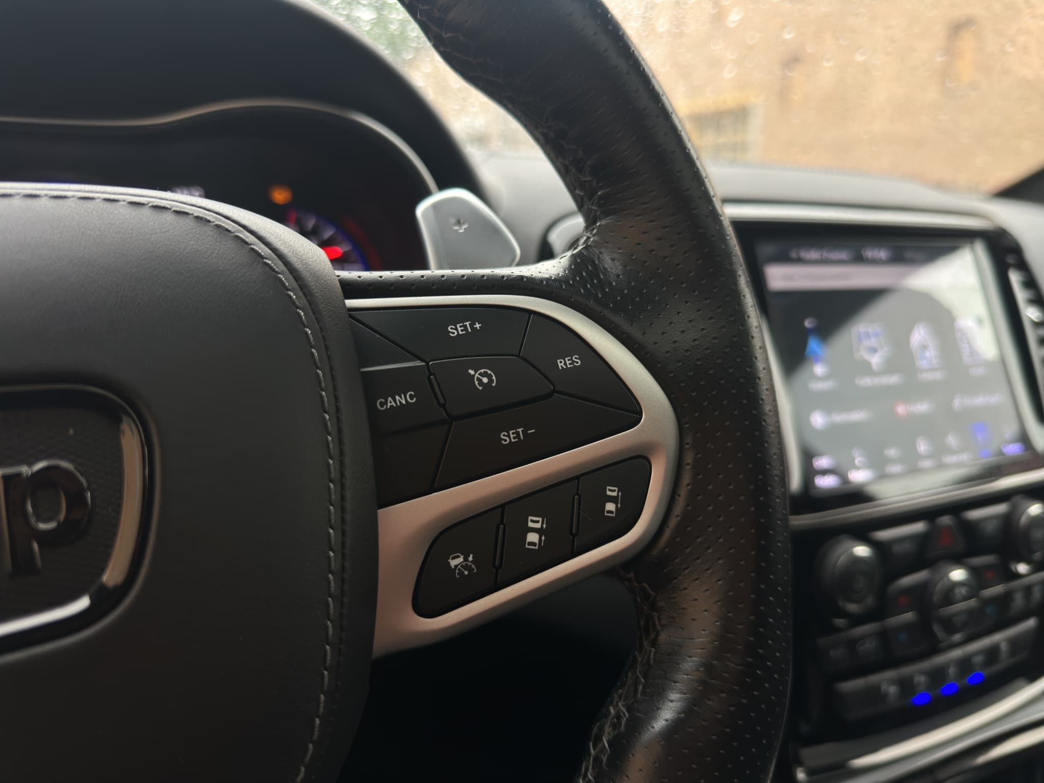 JEEP Grand Cherokee 13