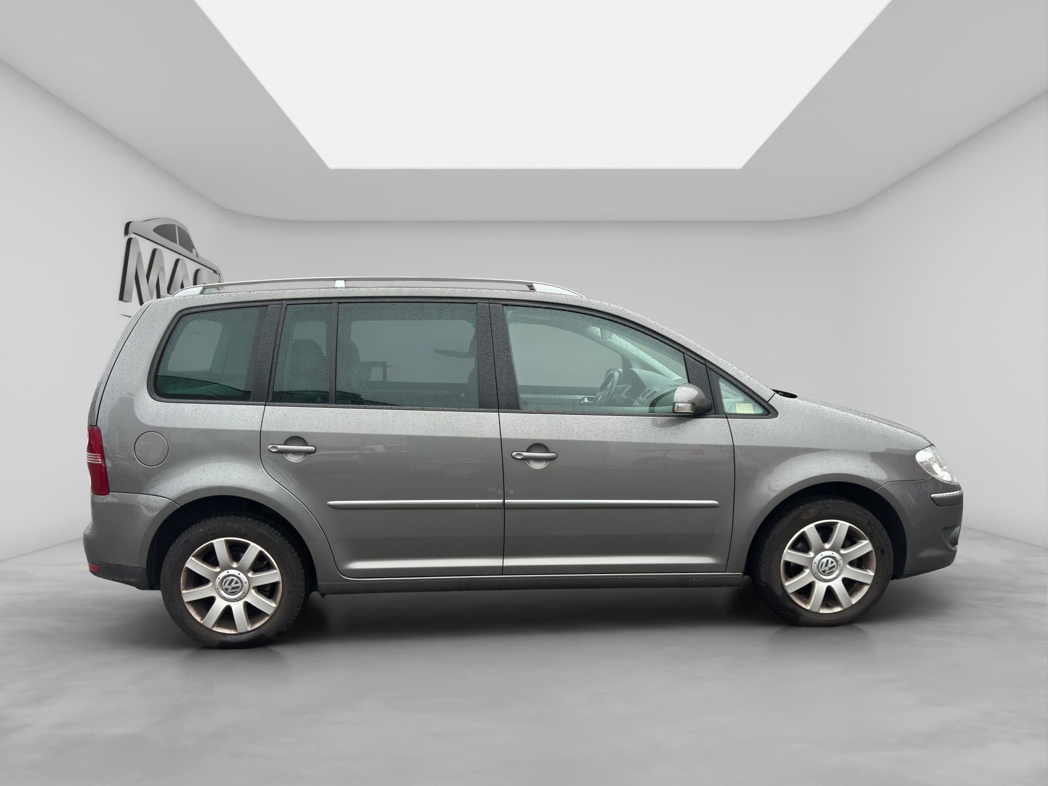 VW TOURAN 7