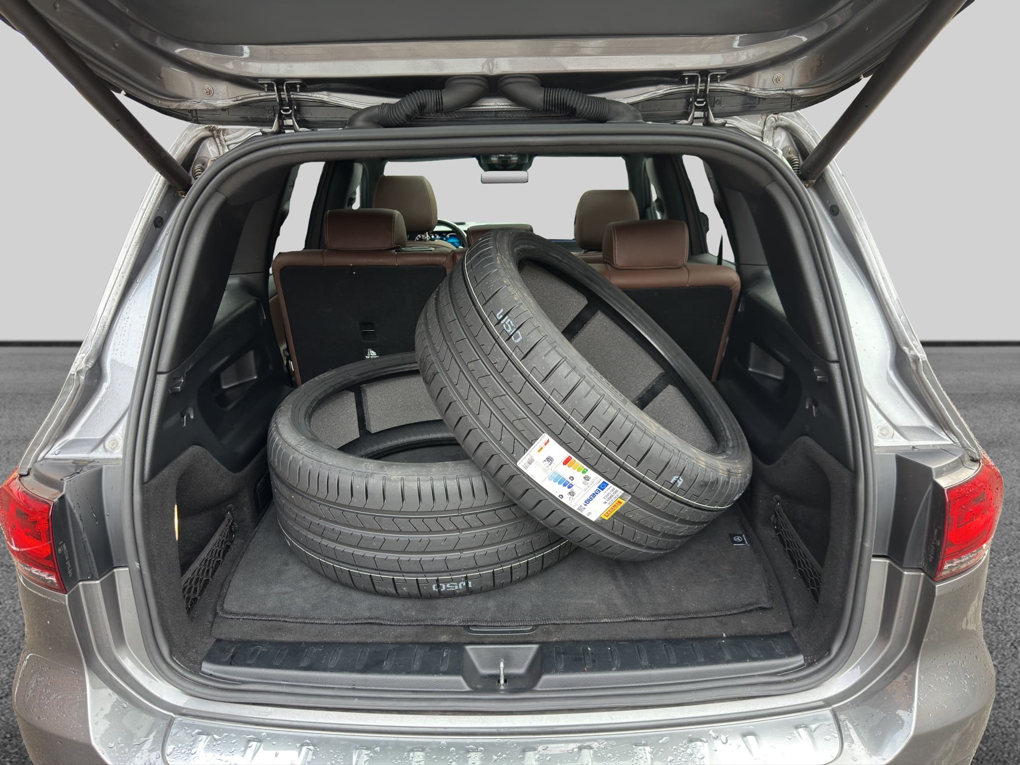 MERCEDES-BENZ GLB 35 AMG 15