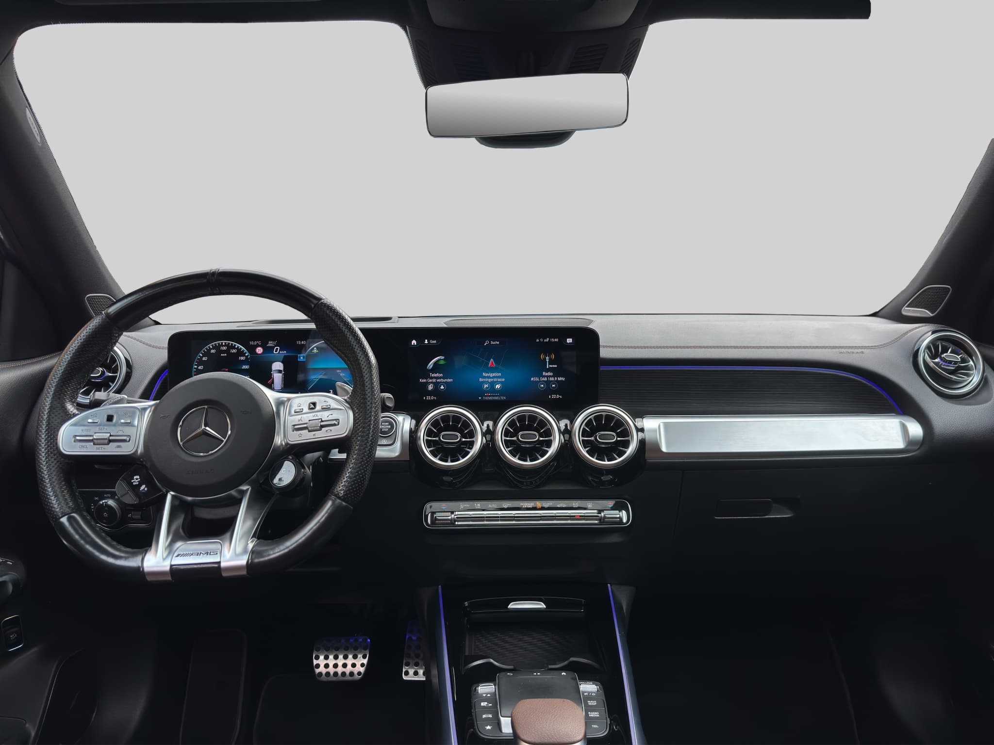 MERCEDES-BENZ GLB 35 AMG 13