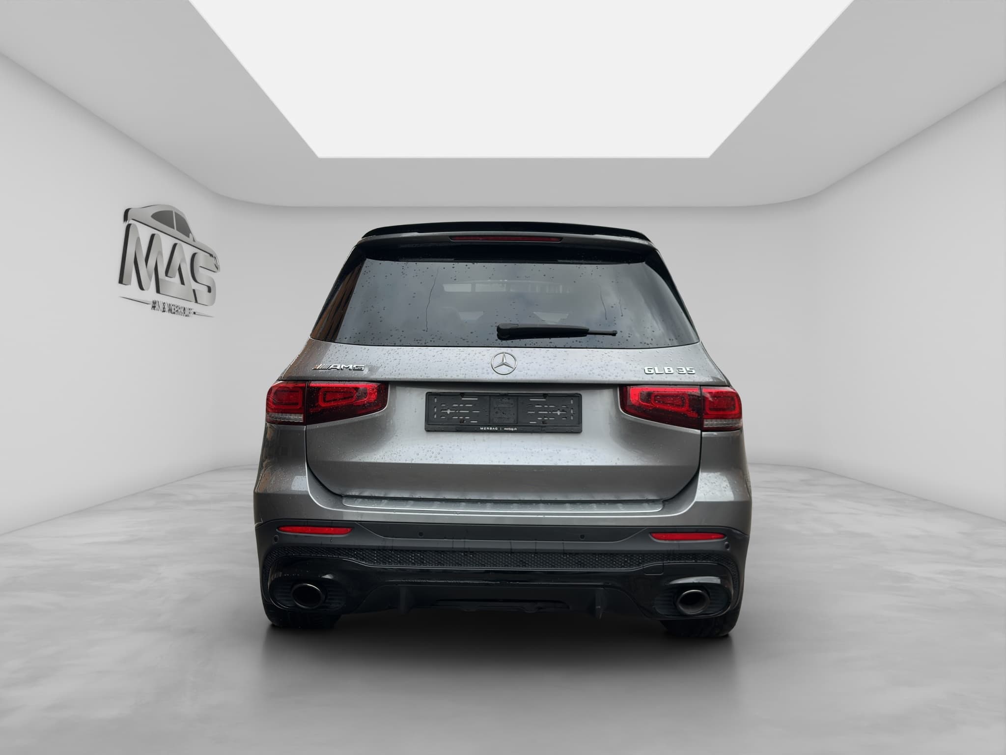 MERCEDES-BENZ GLB 35 AMG 5