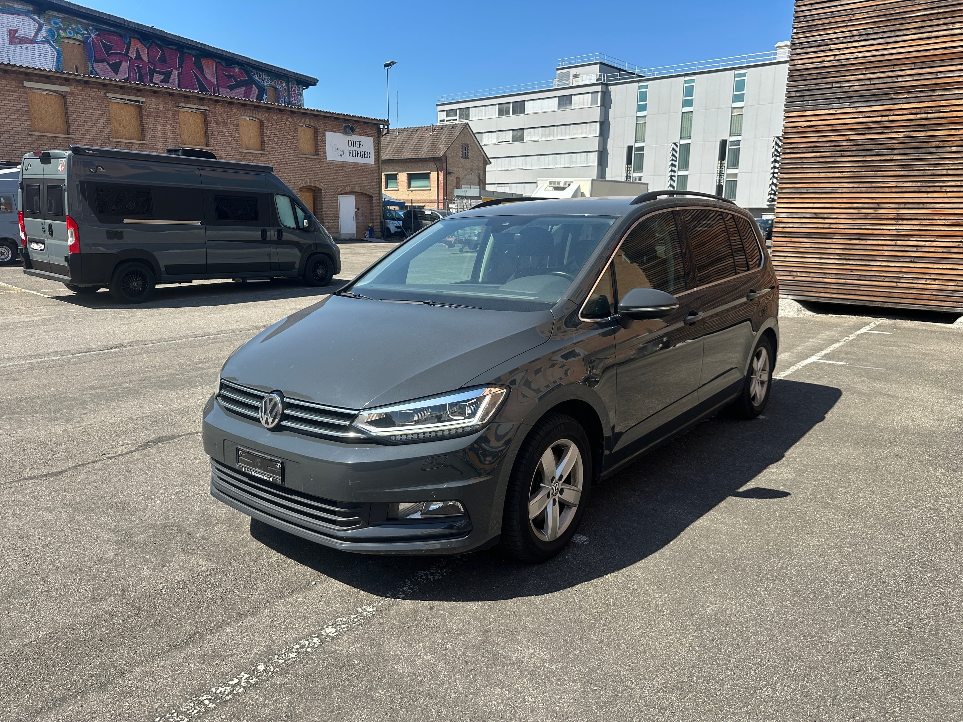 VW TOURAN