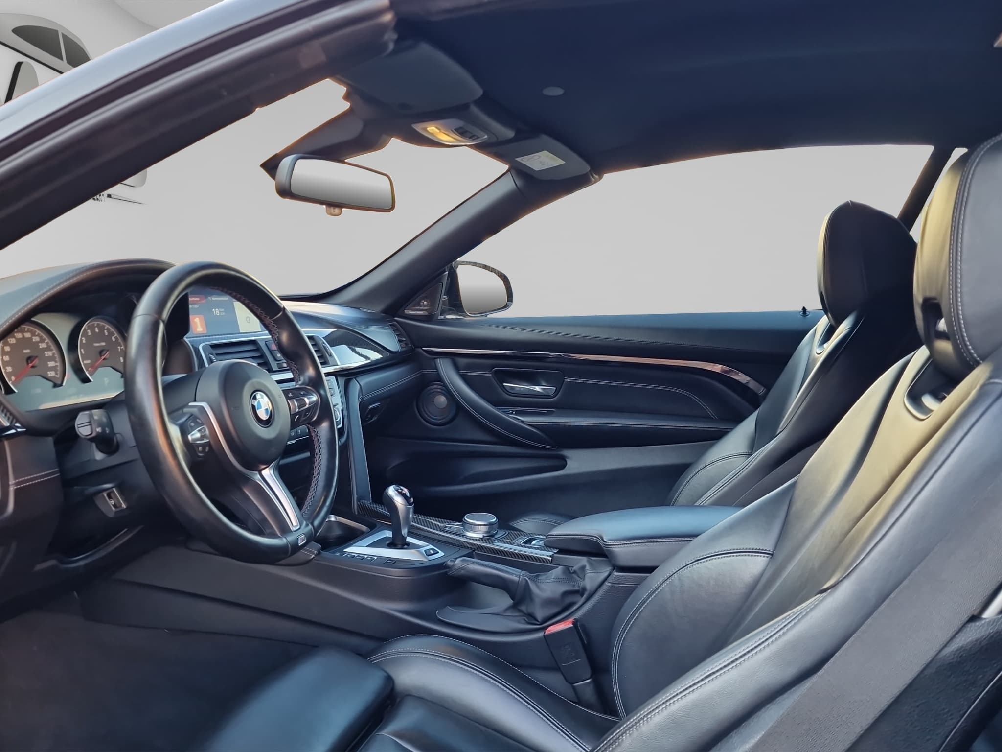 BMW M4 11