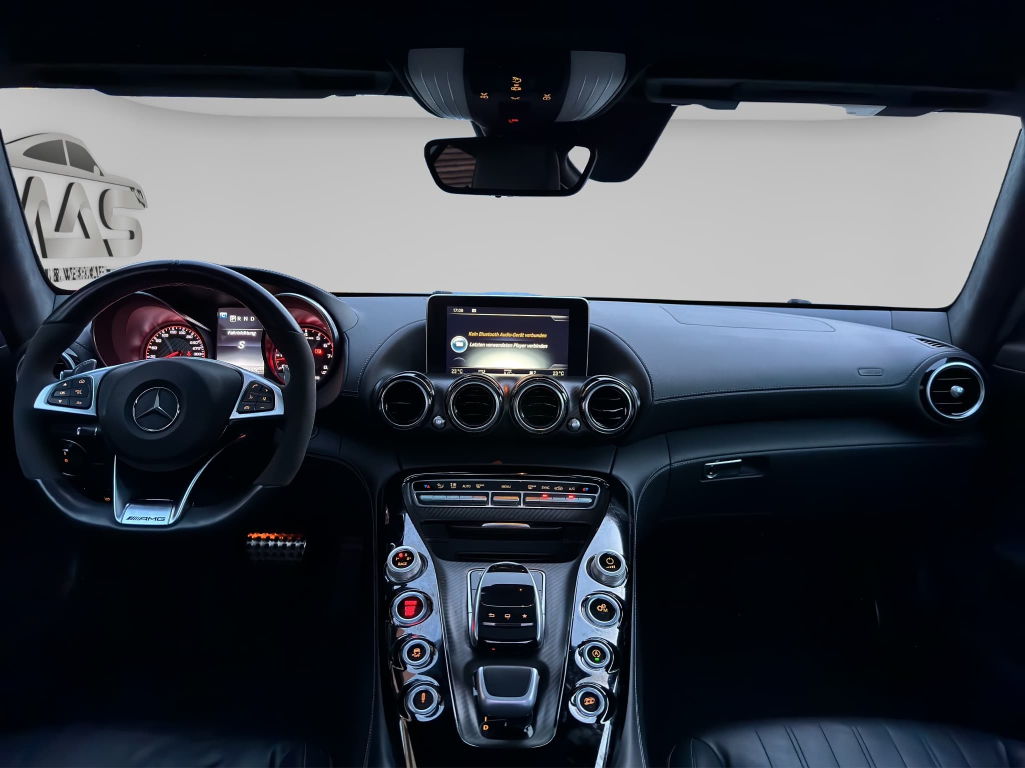 MERCEDES-BENZ AMG GT 11