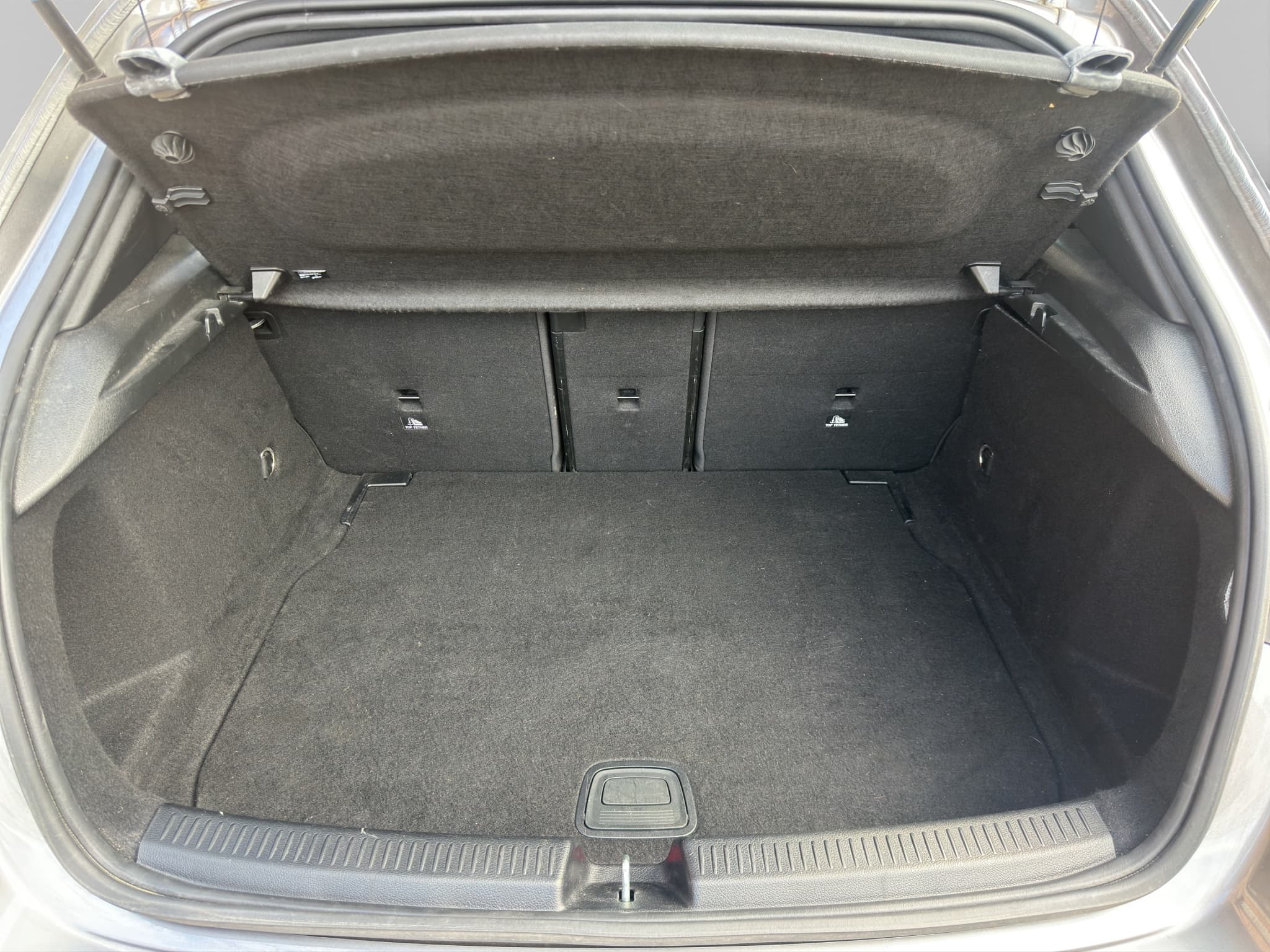 MERCEDES-BENZ A 200 18