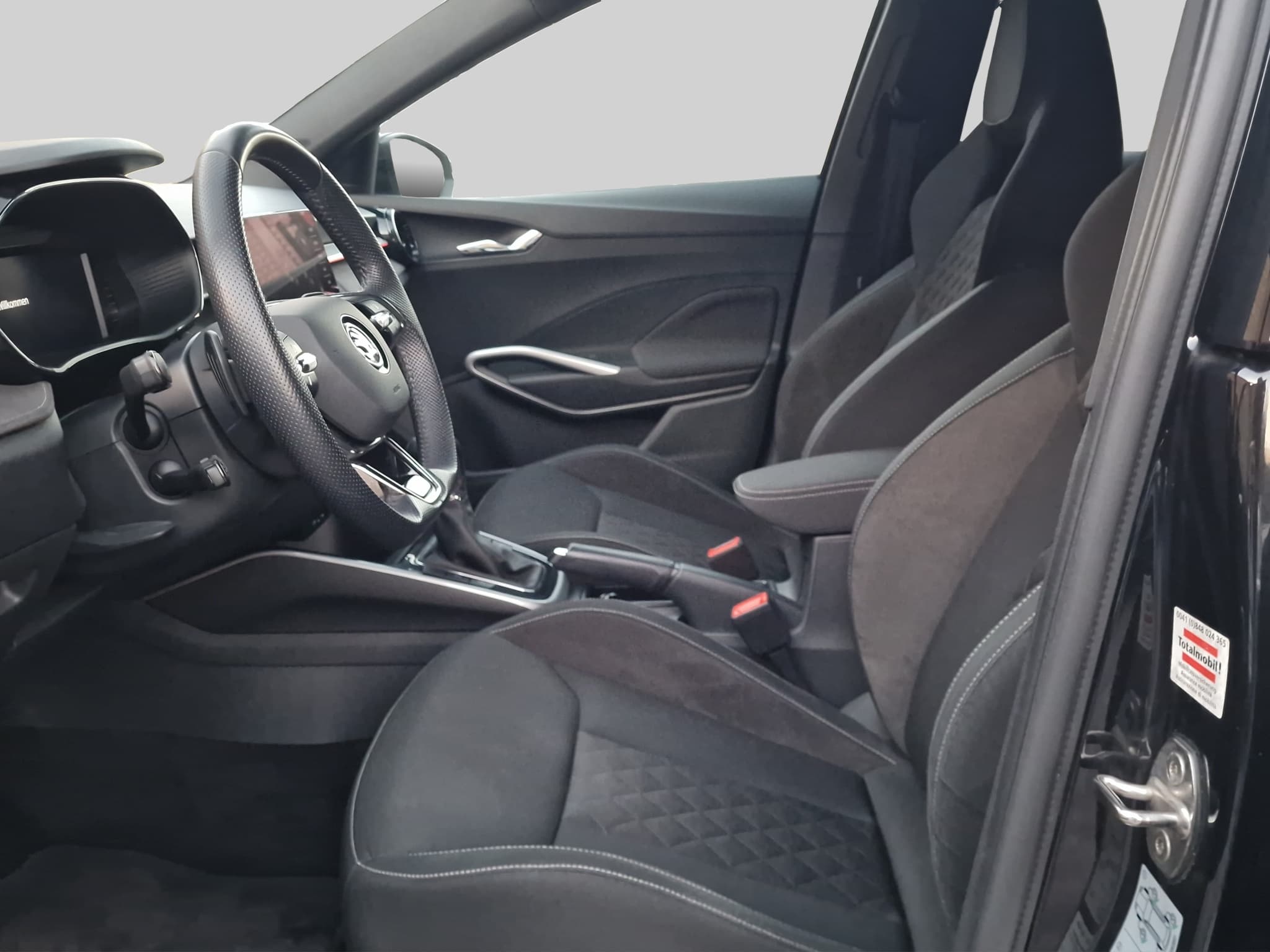 SKODA FABIA 9