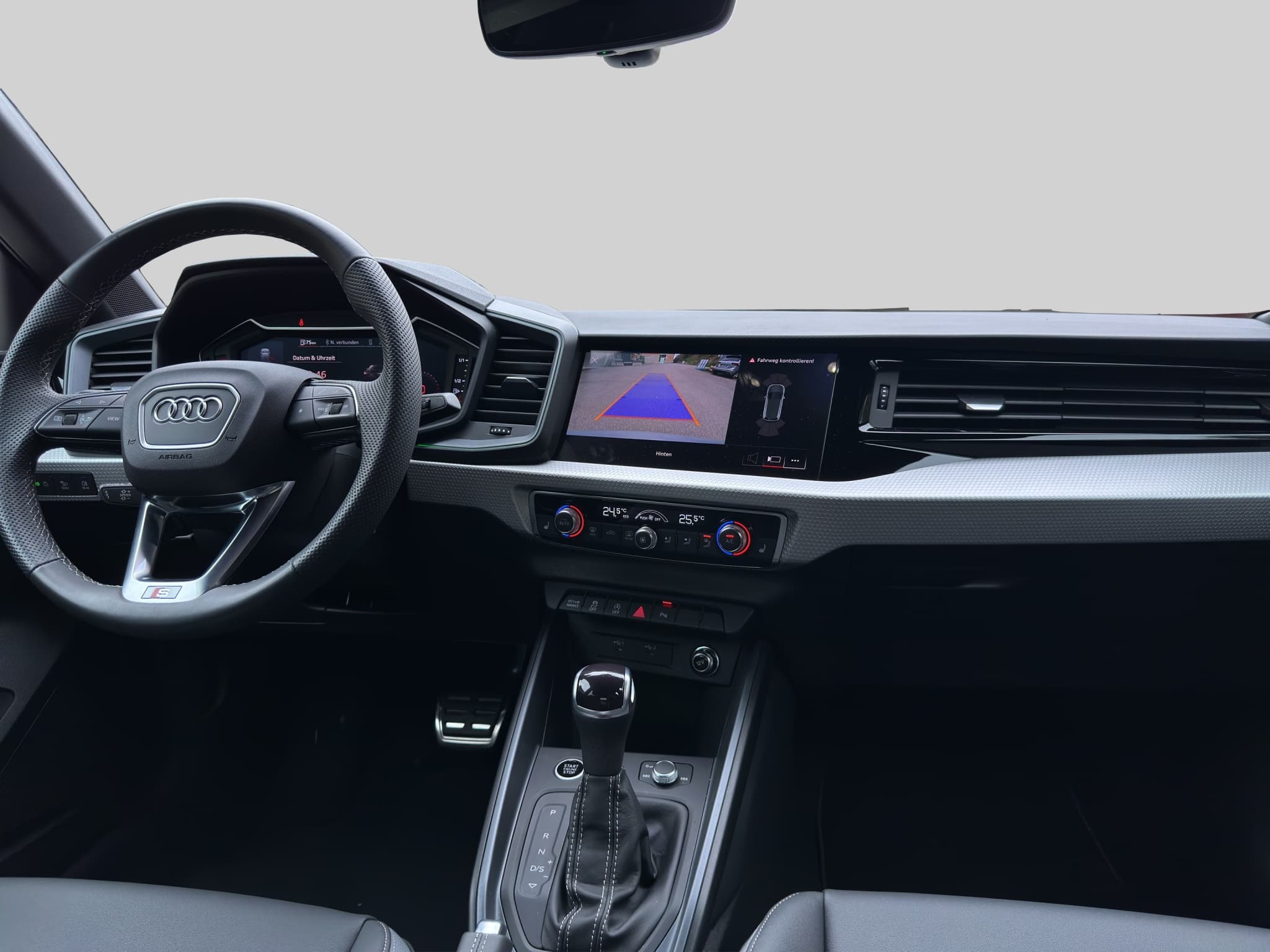 AUDI A1 12