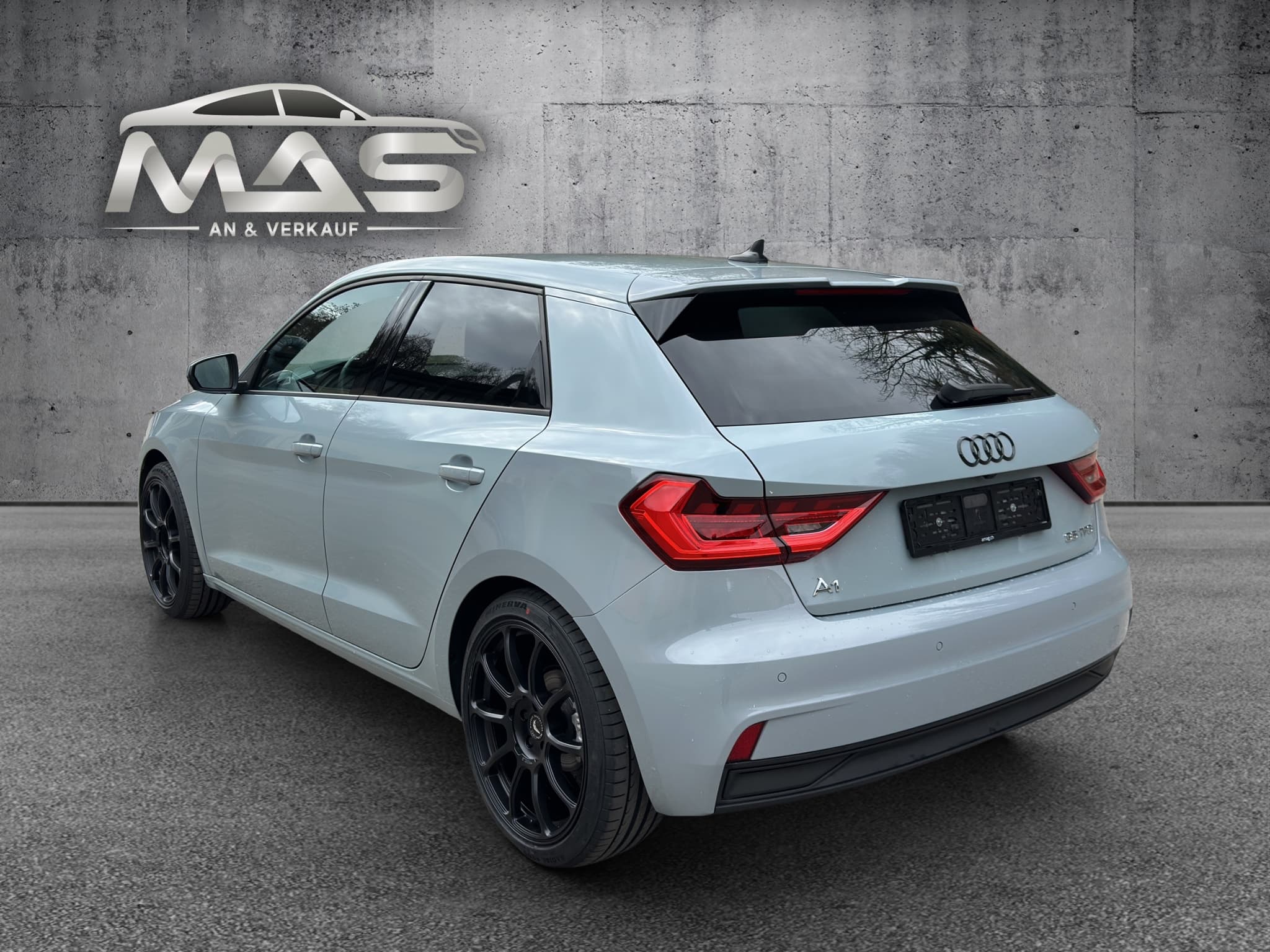 AUDI A1 4