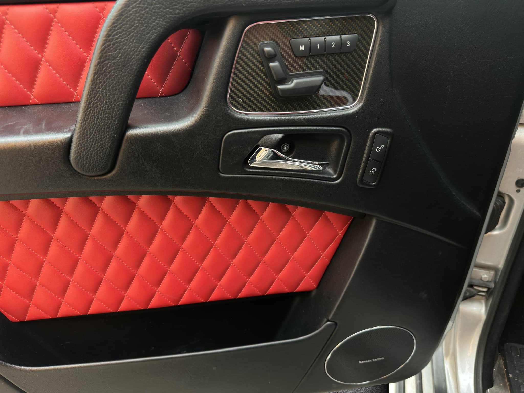 MERCEDES-BENZ G 63 AMG 14