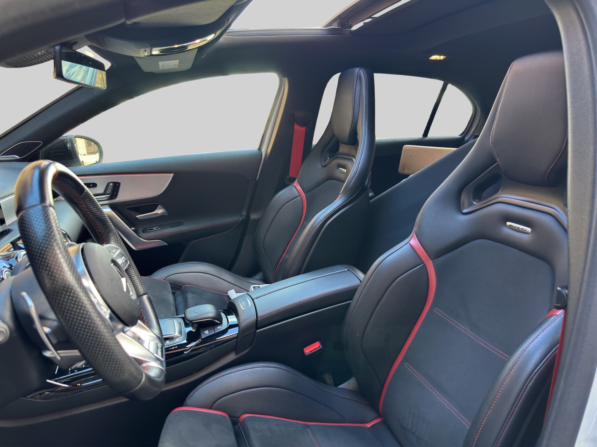 MERCEDES-BENZ A 45 AMG 8