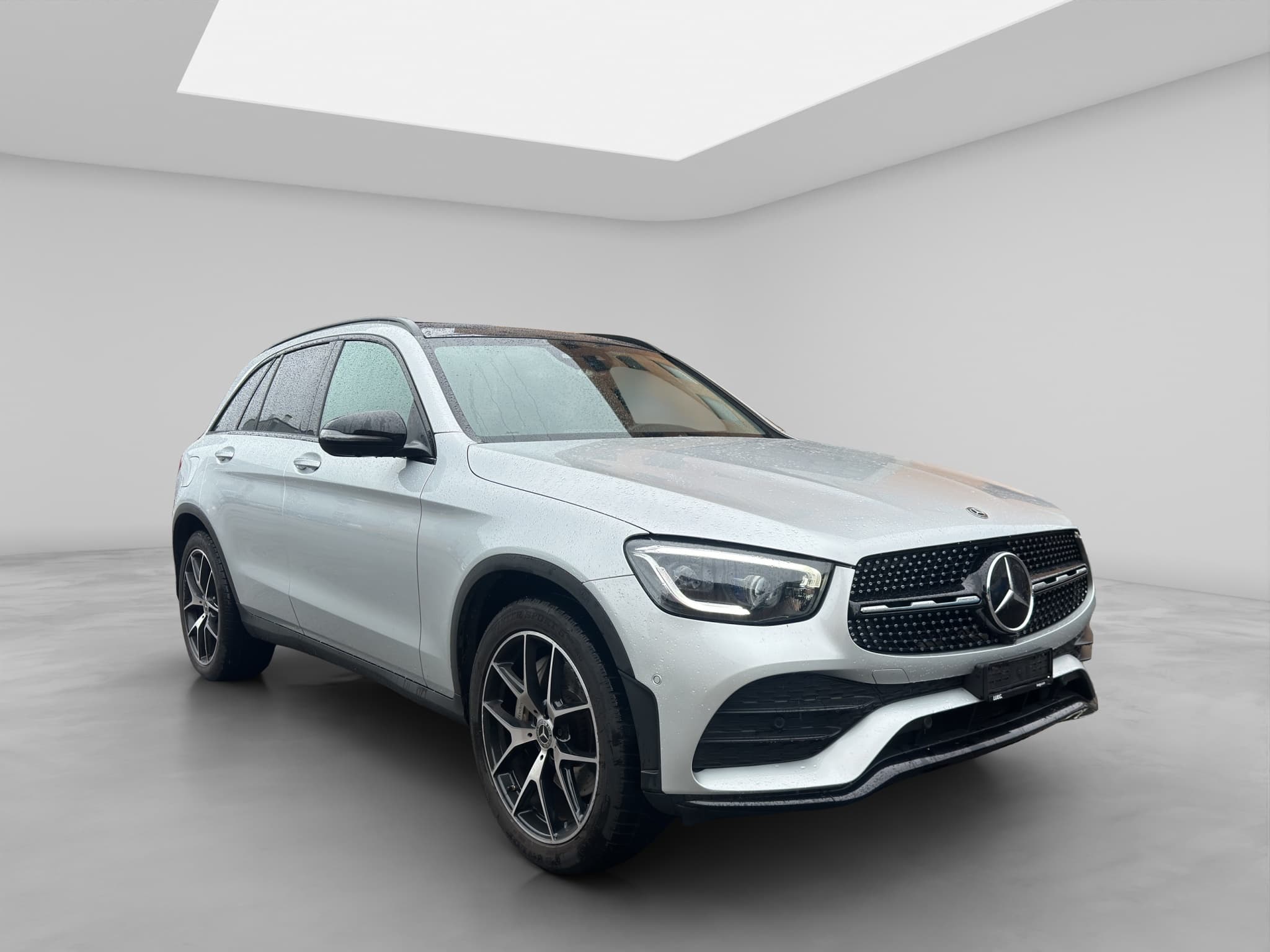 MERCEDES-BENZ GLC 220 8