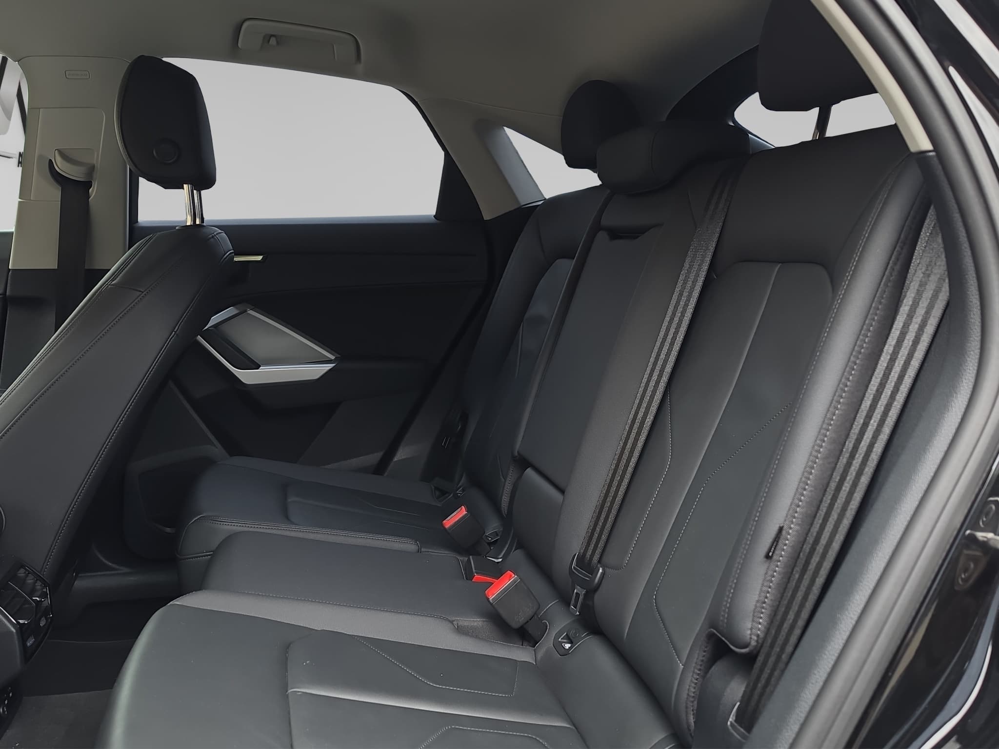 AUDI Q3 13