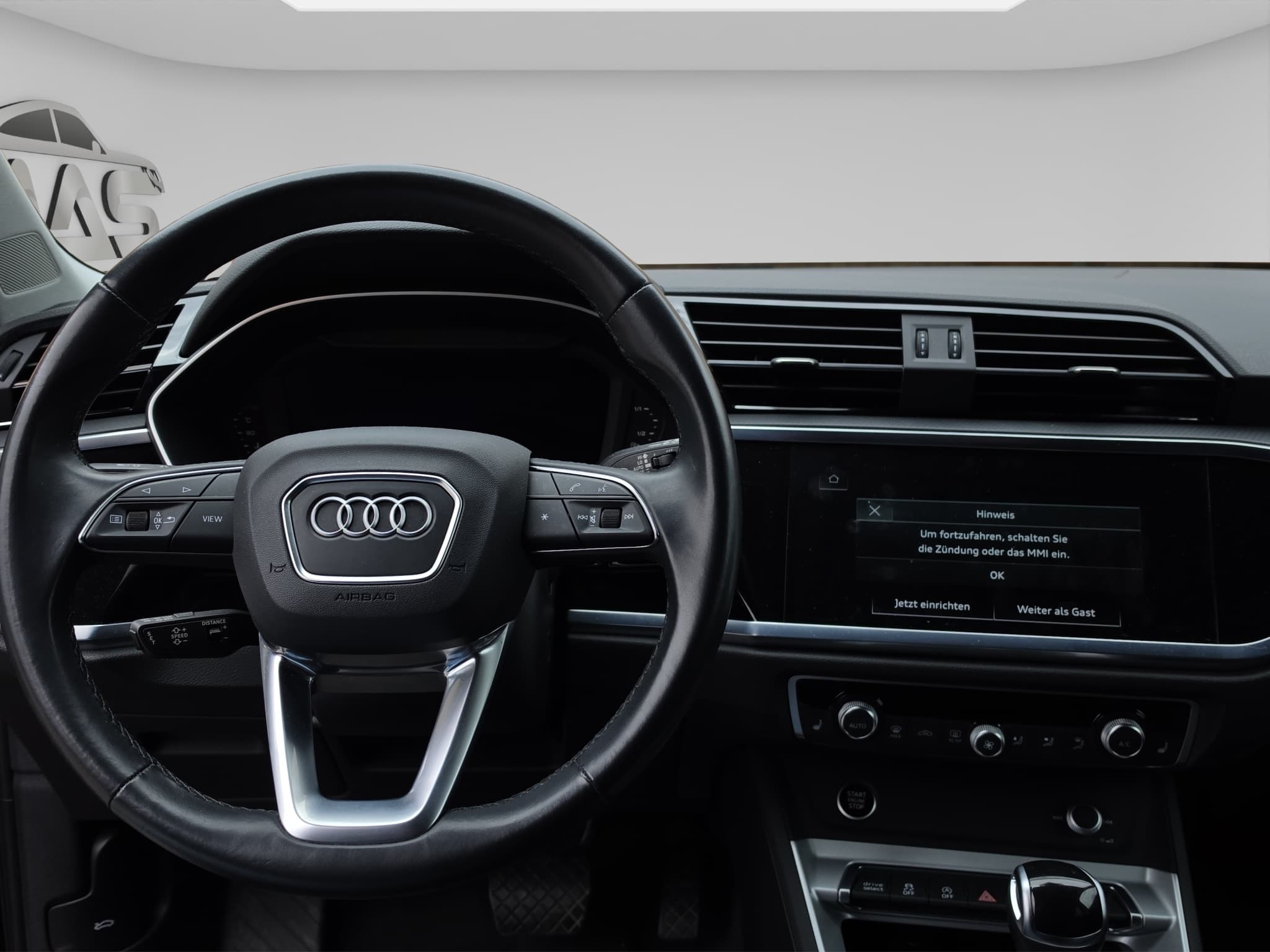 AUDI Q3 10
