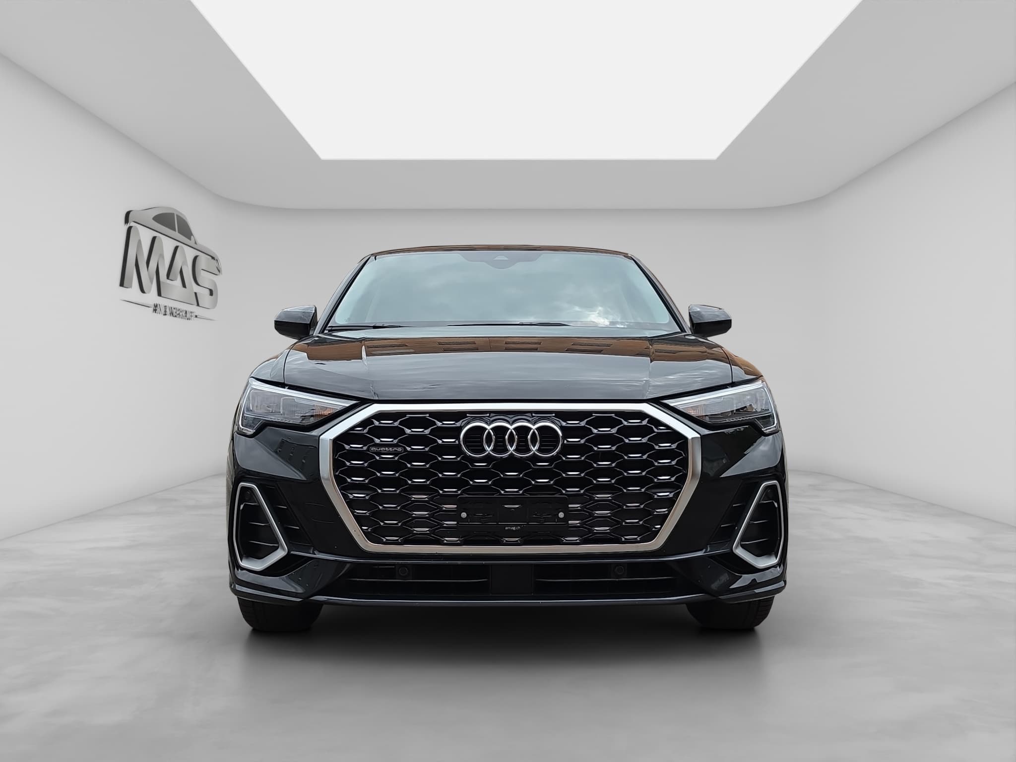 AUDI Q3 2