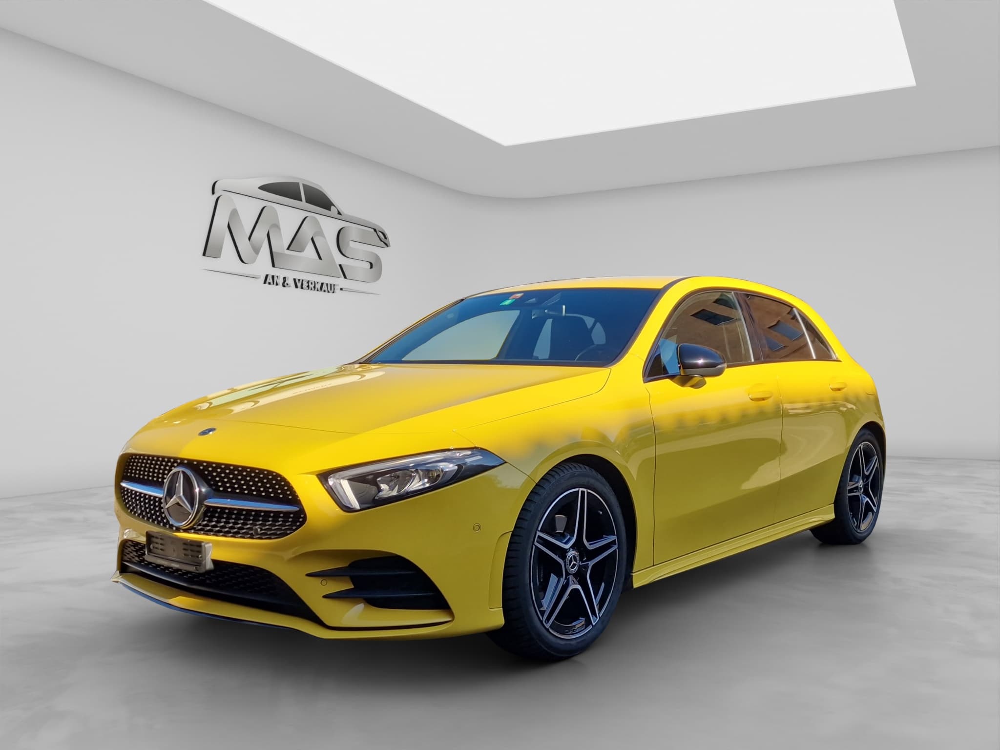 MERCEDES-BENZ A 180