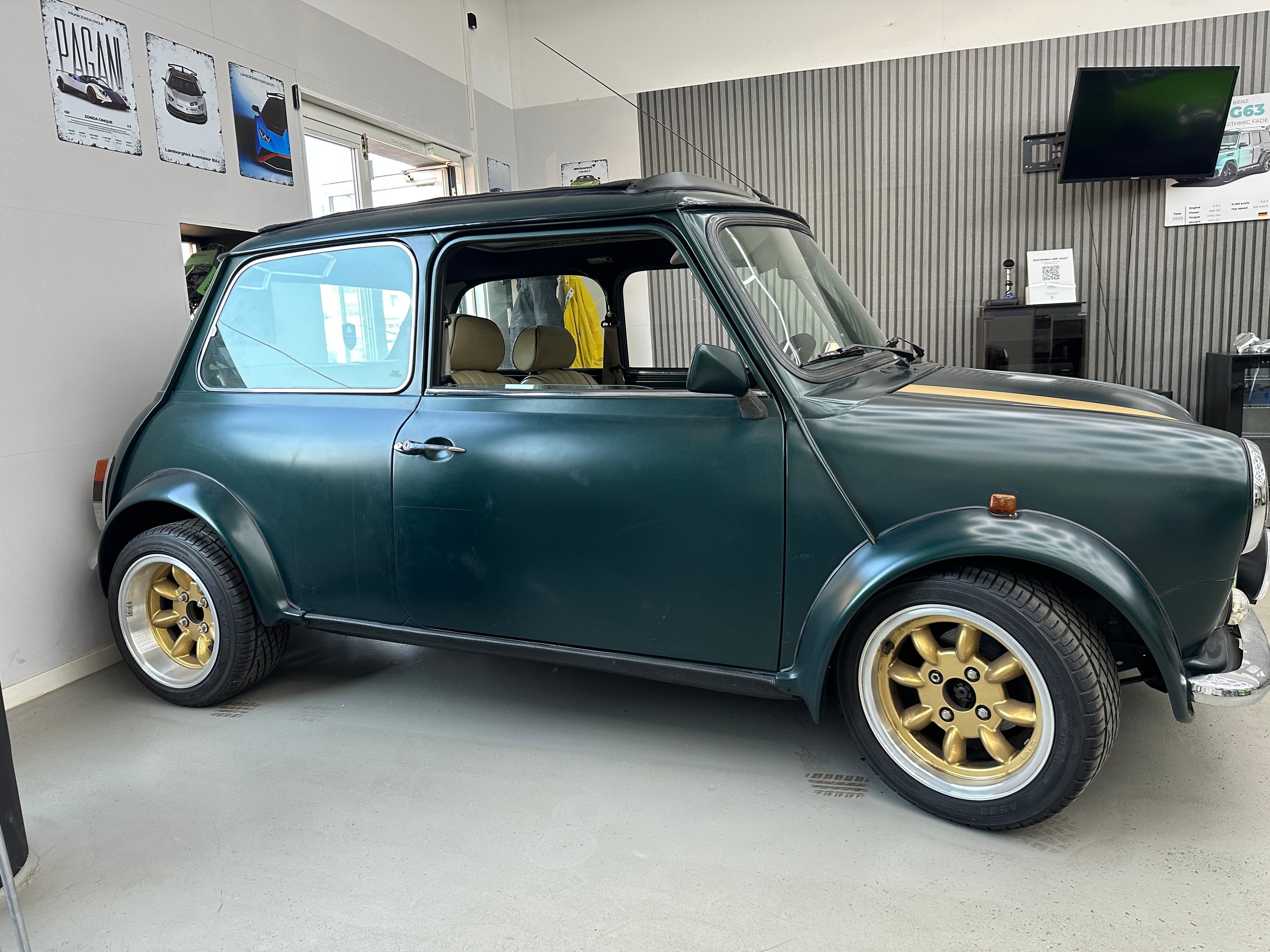 MINI MINI 4