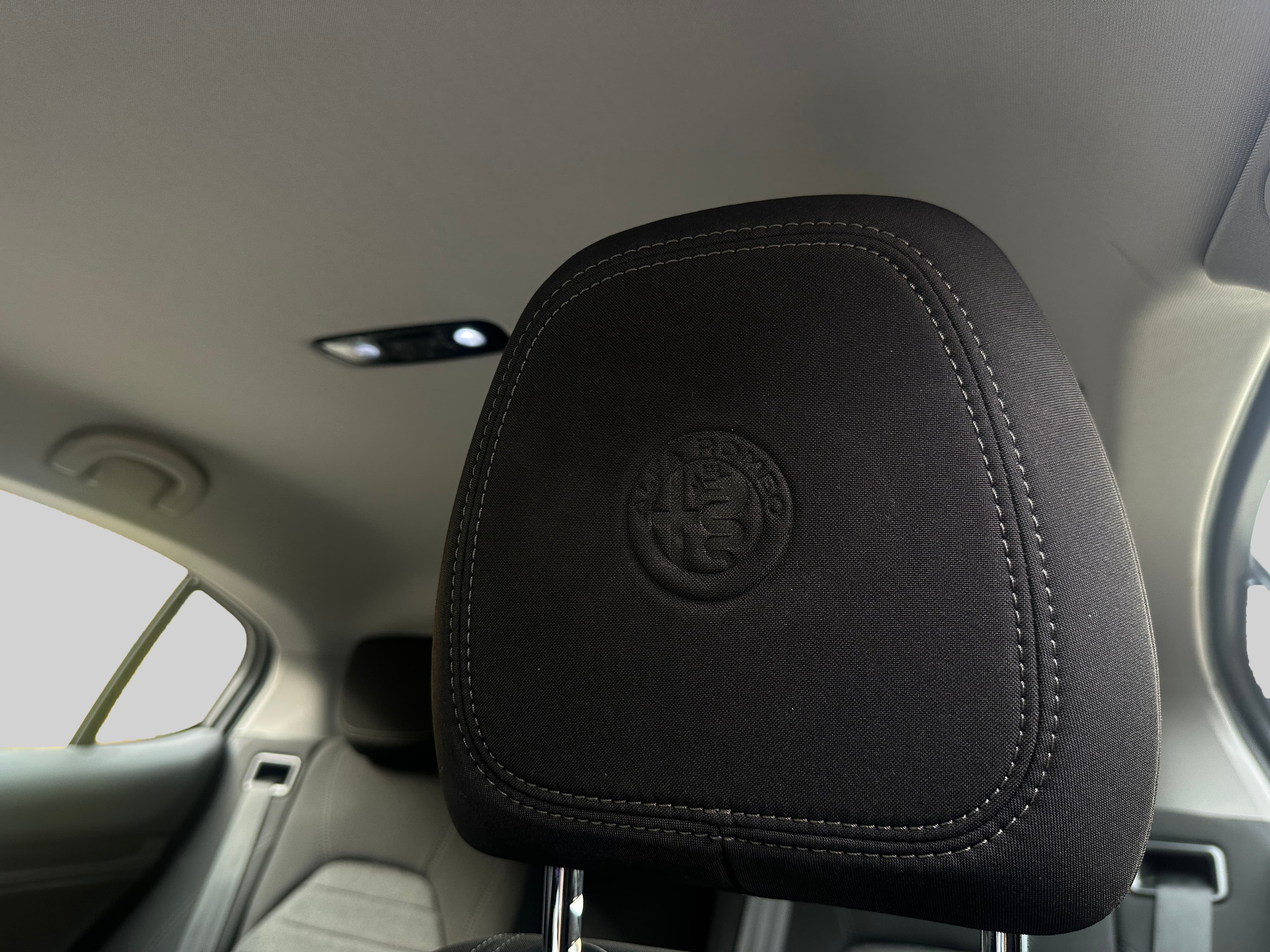 ALFA ROMEO STELVIO 10