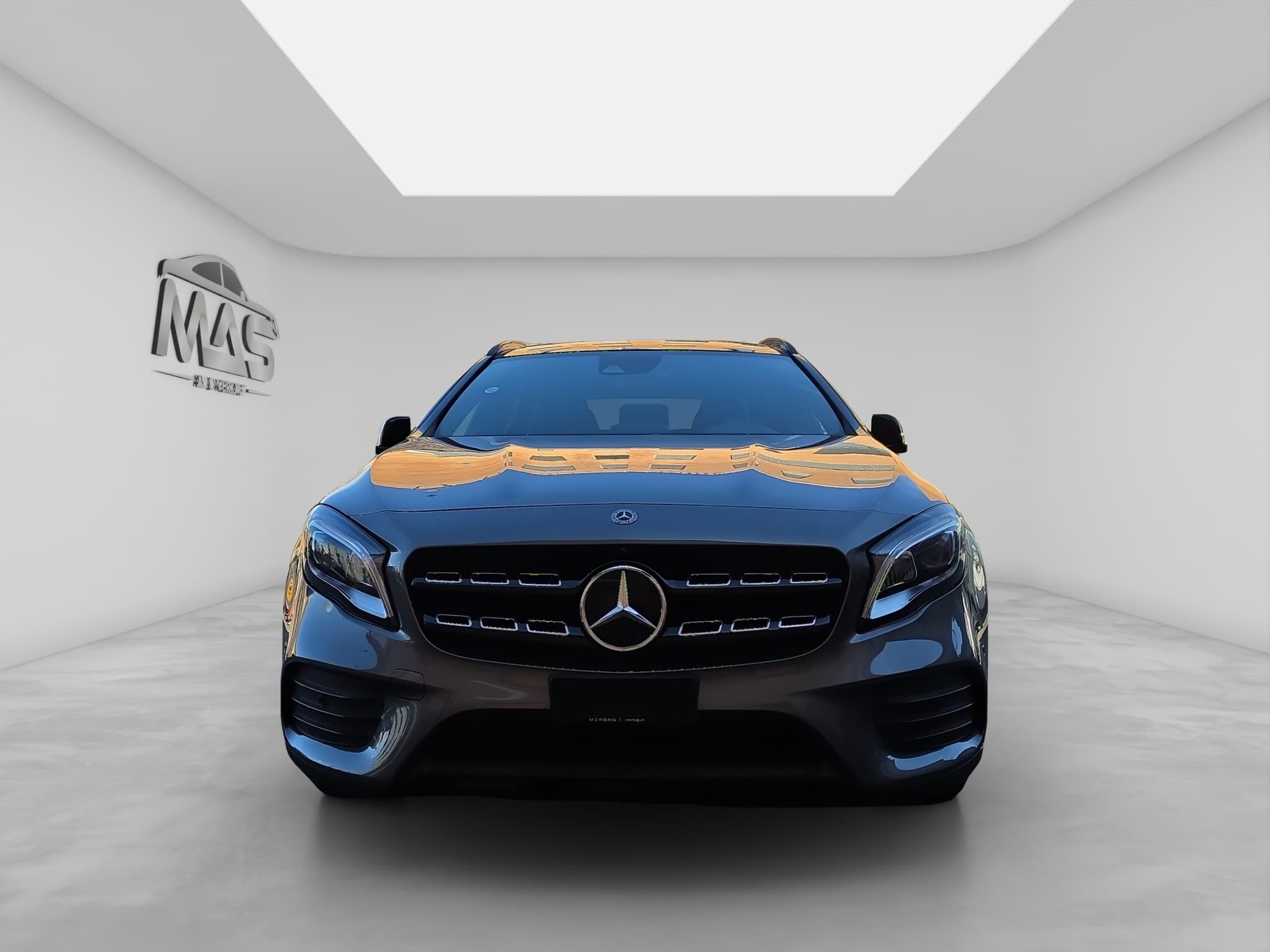 MERCEDES-BENZ GLA 250 2