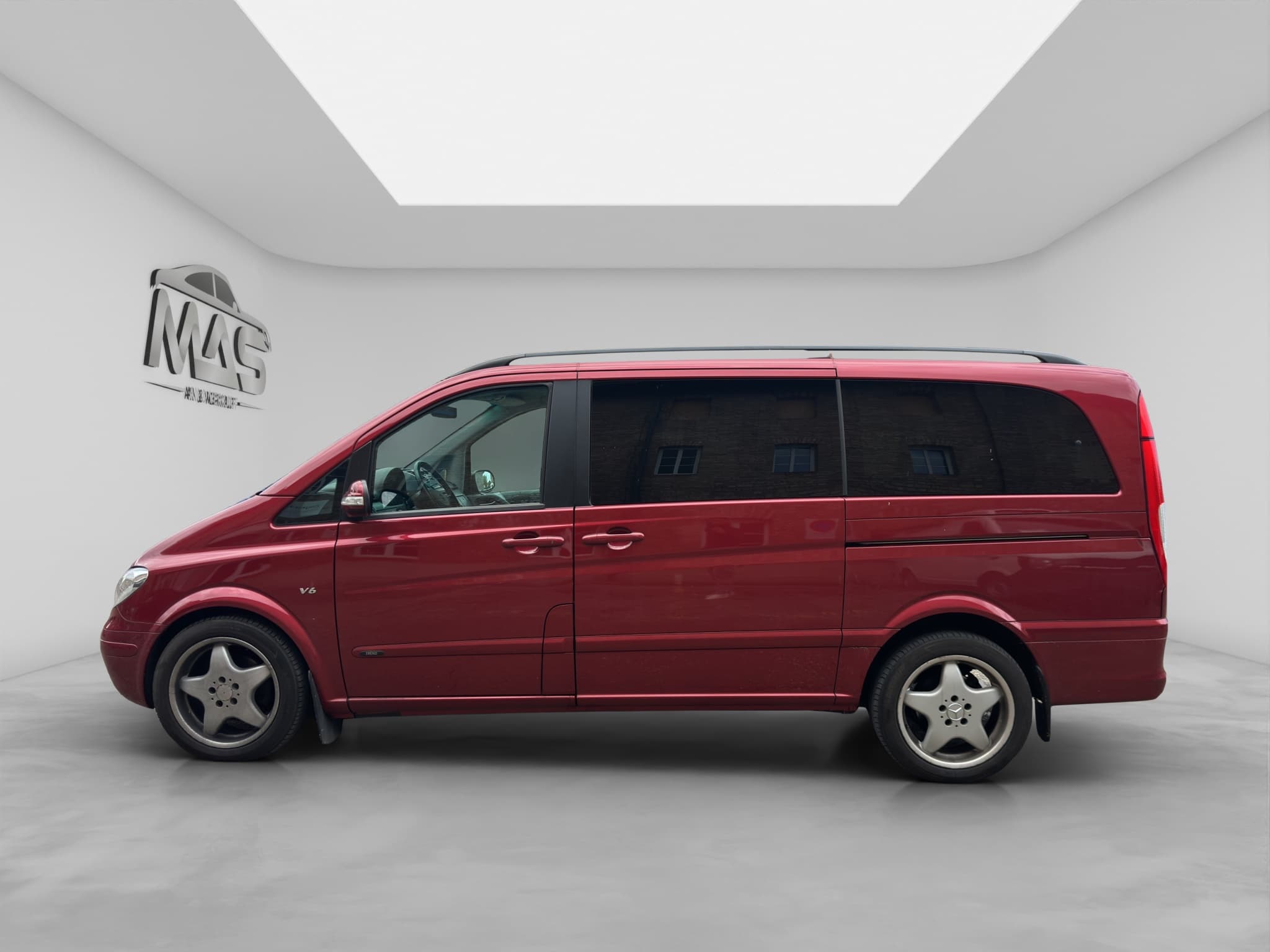 MERCEDES-BENZ VIANO 3
