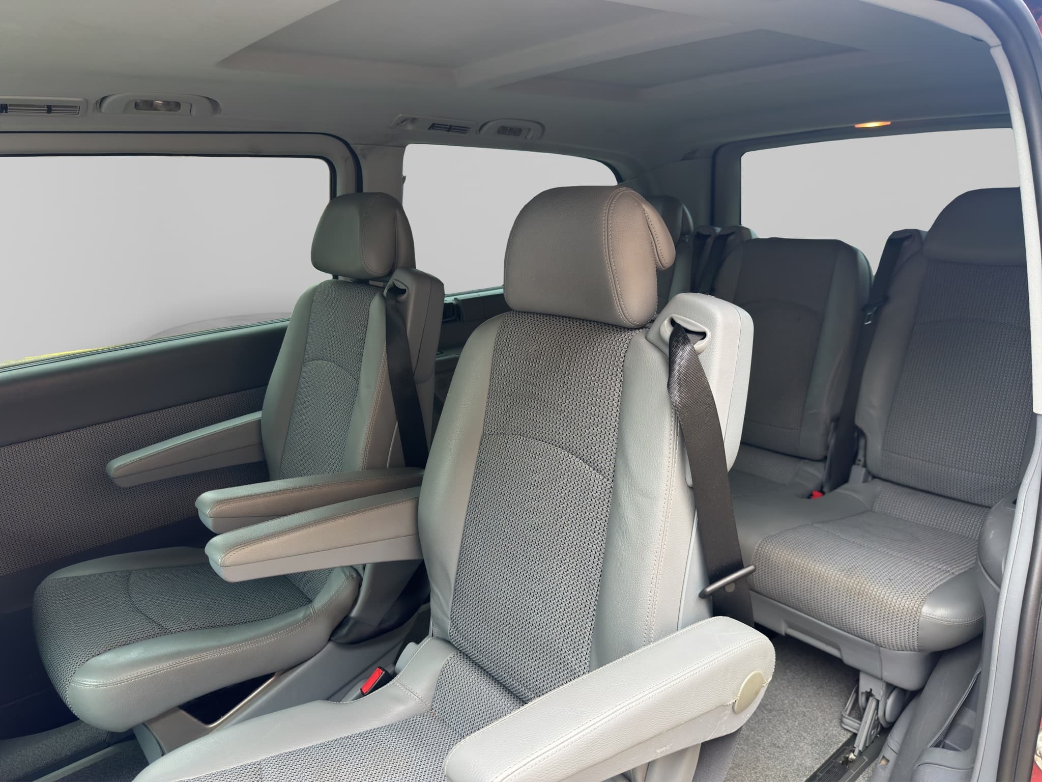 MERCEDES-BENZ VIANO 11