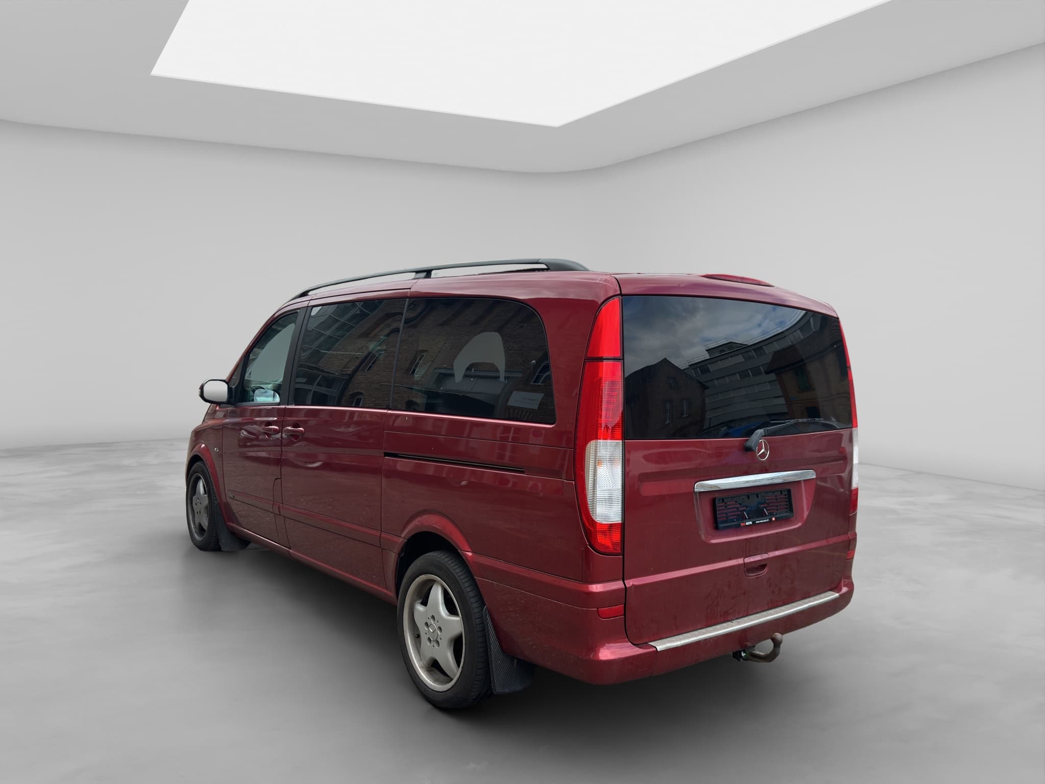 MERCEDES-BENZ VIANO 4