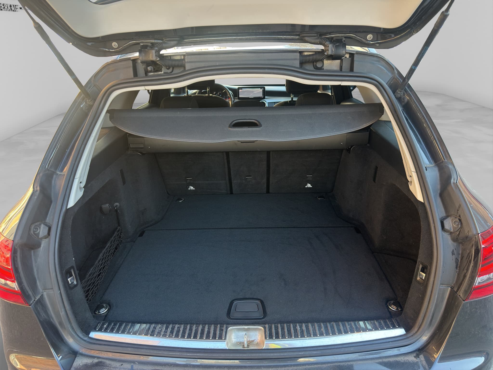 MERCEDES-BENZ C 200 16