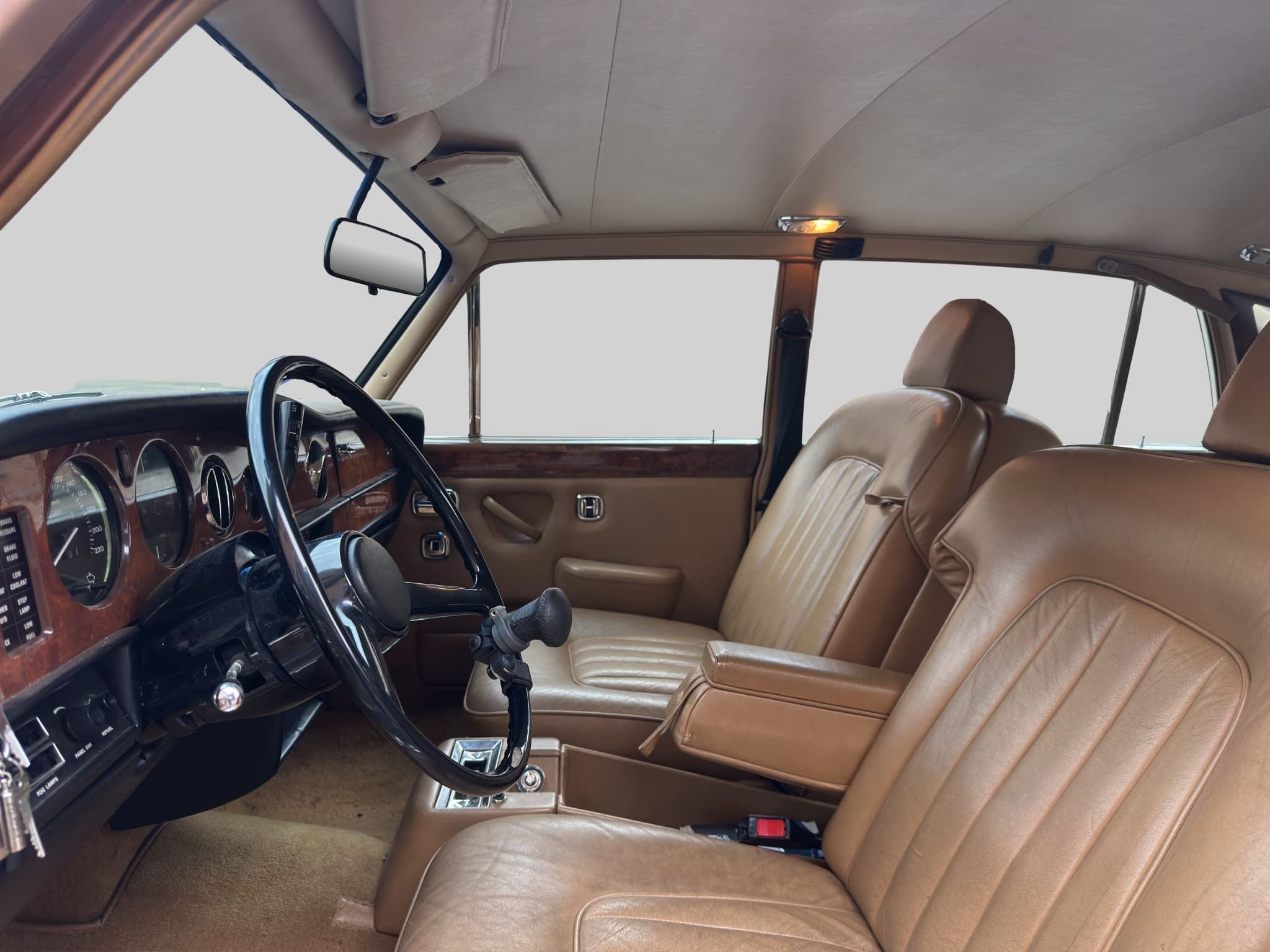 ROLLS-ROYCE Silver Wraith 14