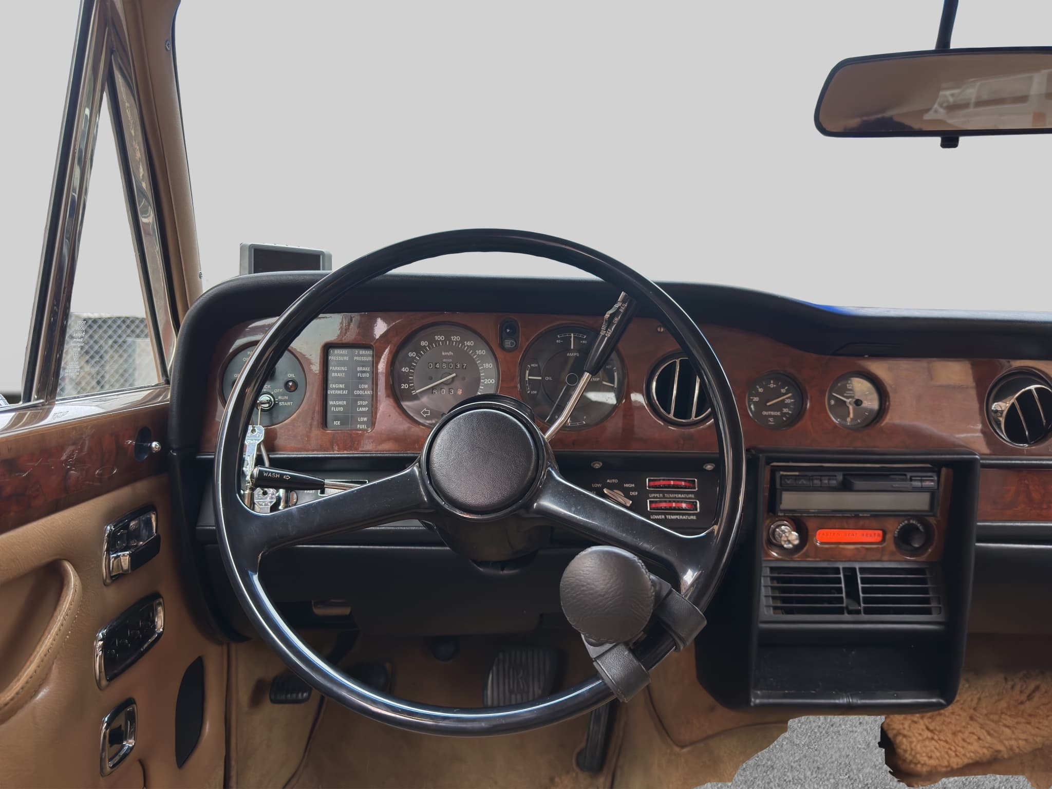 ROLLS-ROYCE Silver Wraith 15
