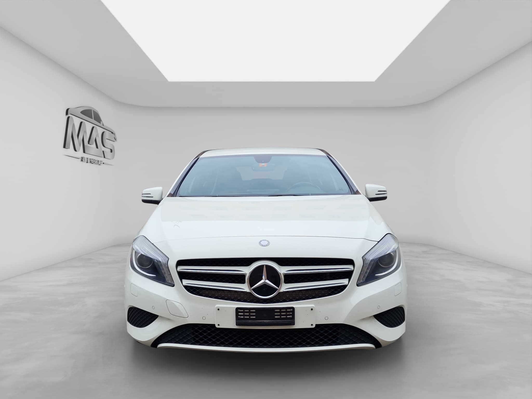 MERCEDES-BENZ A 180 2