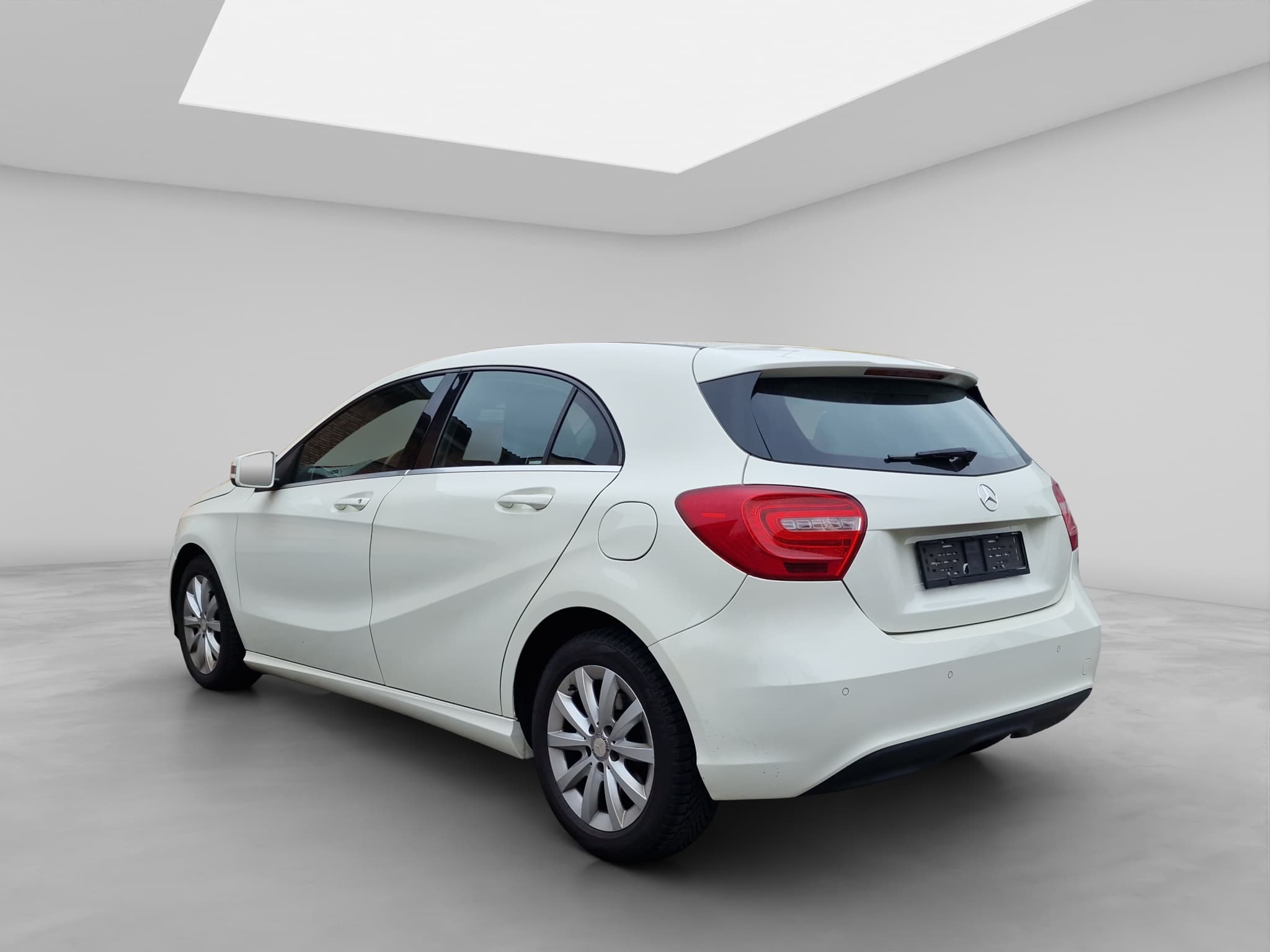 MERCEDES-BENZ A 180 4