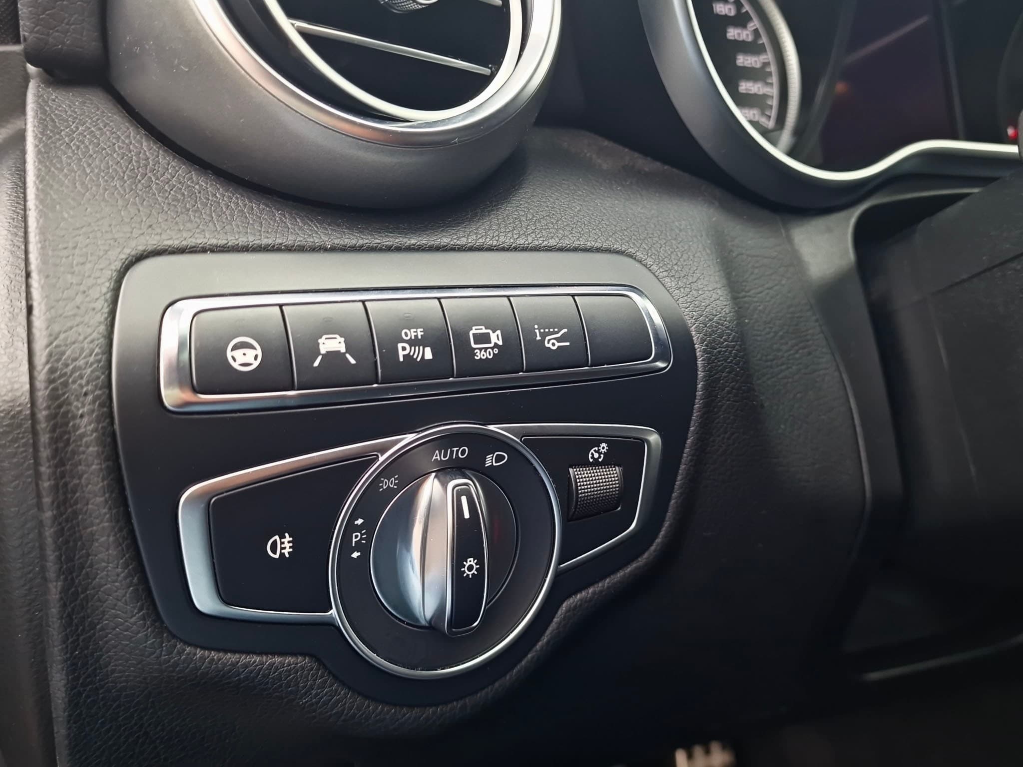 MERCEDES-BENZ C 43 AMG 12