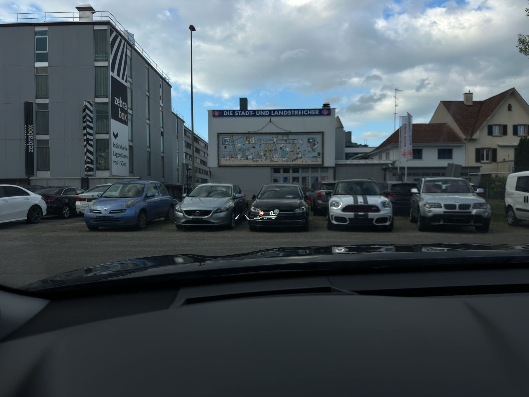 TOYOTA CAMRY 18
