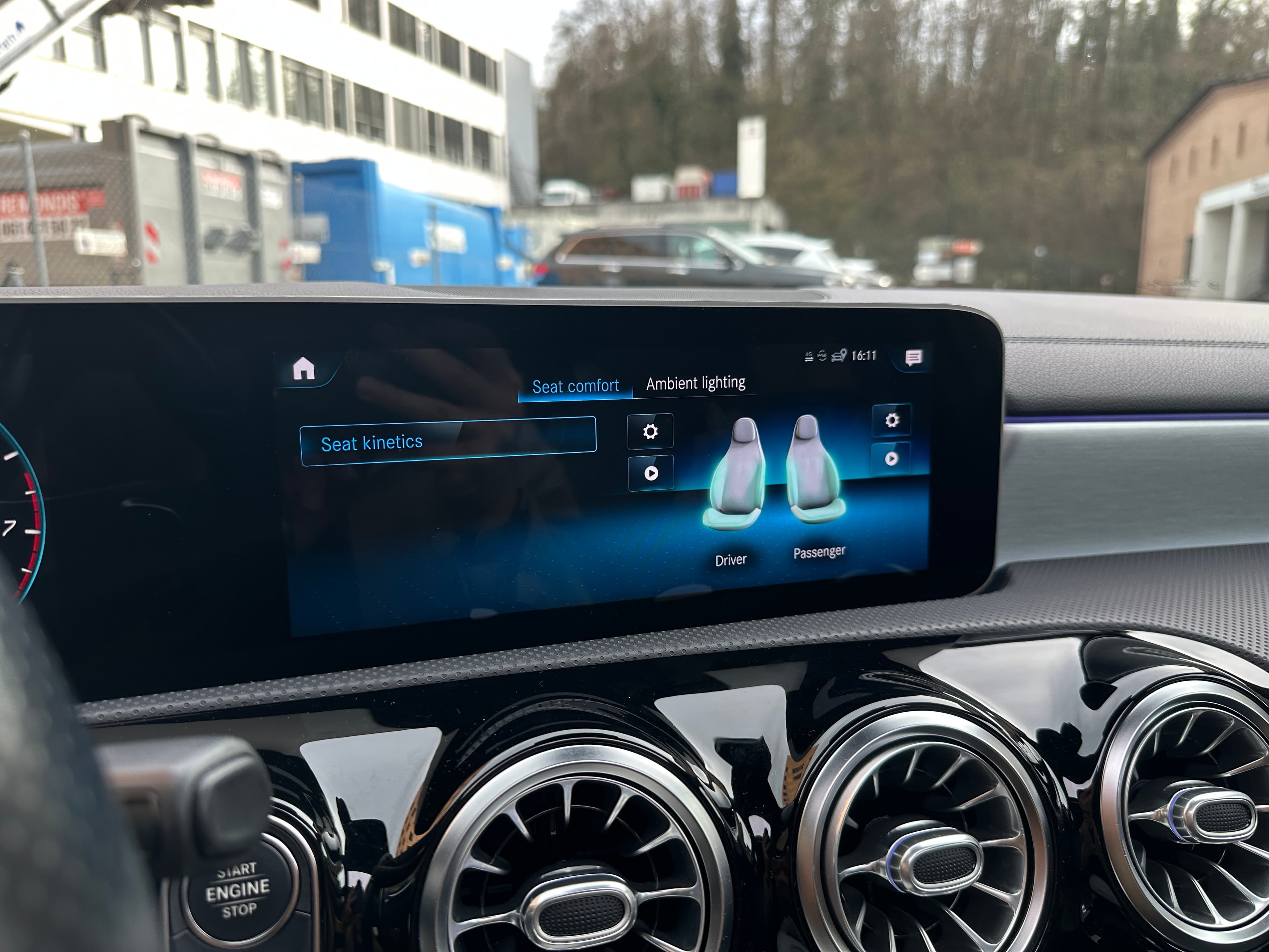 MERCEDES-BENZ A 200 20