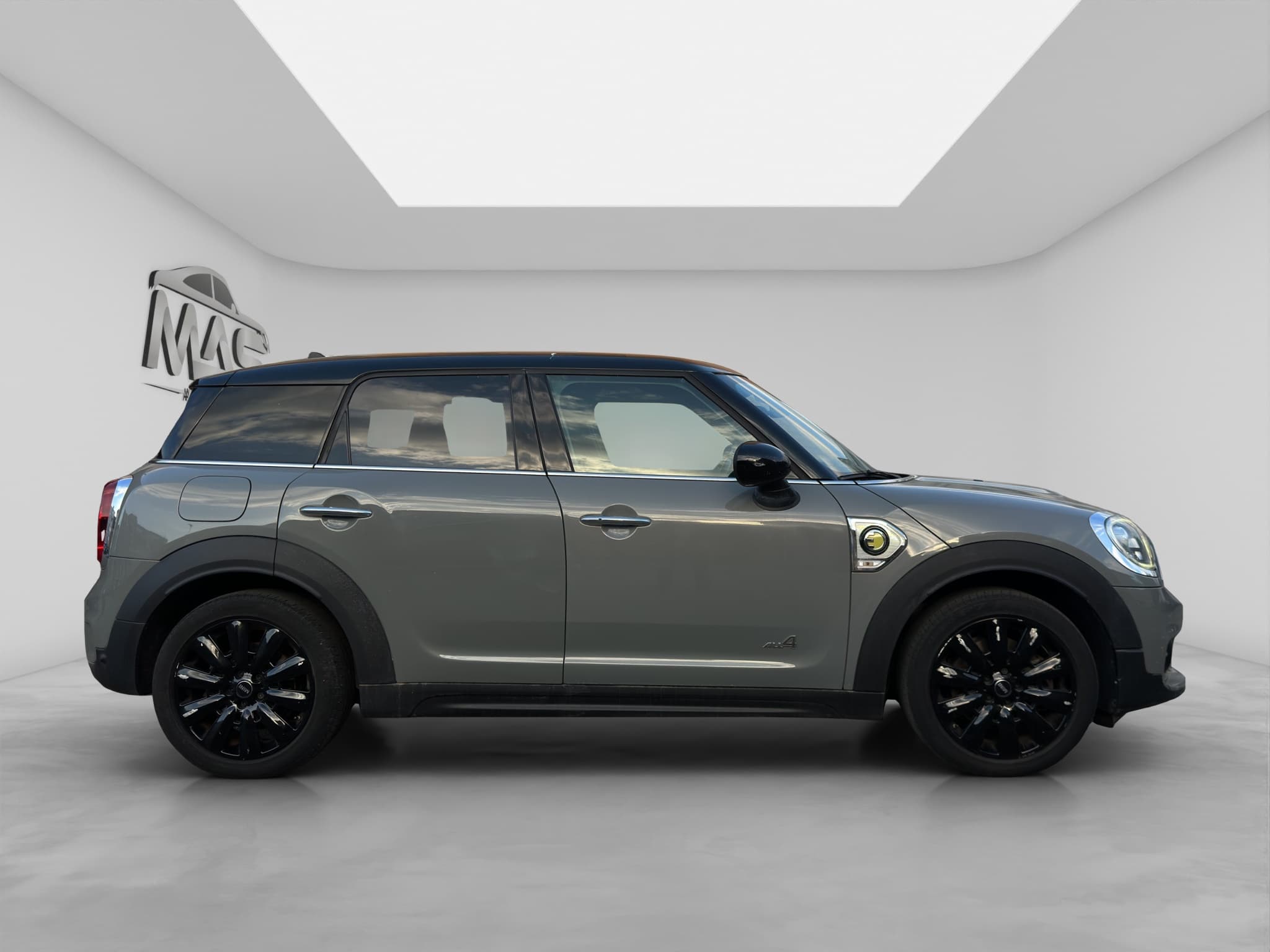 MINI COUNTRYMAN 7