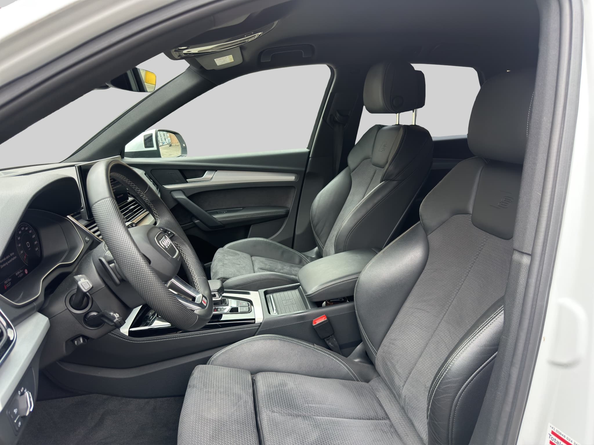 AUDI Q5 9