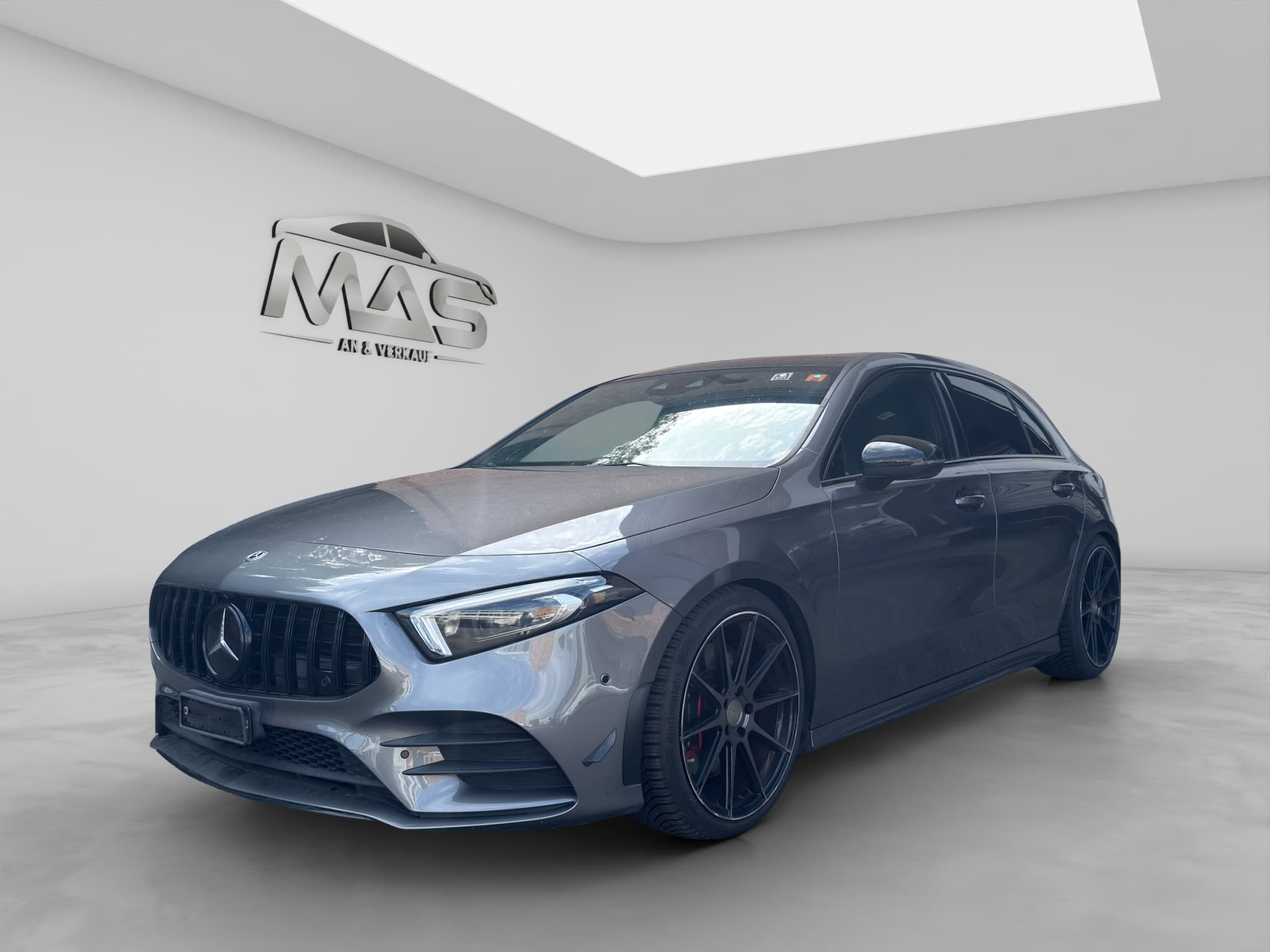 MERCEDES-BENZ A 250