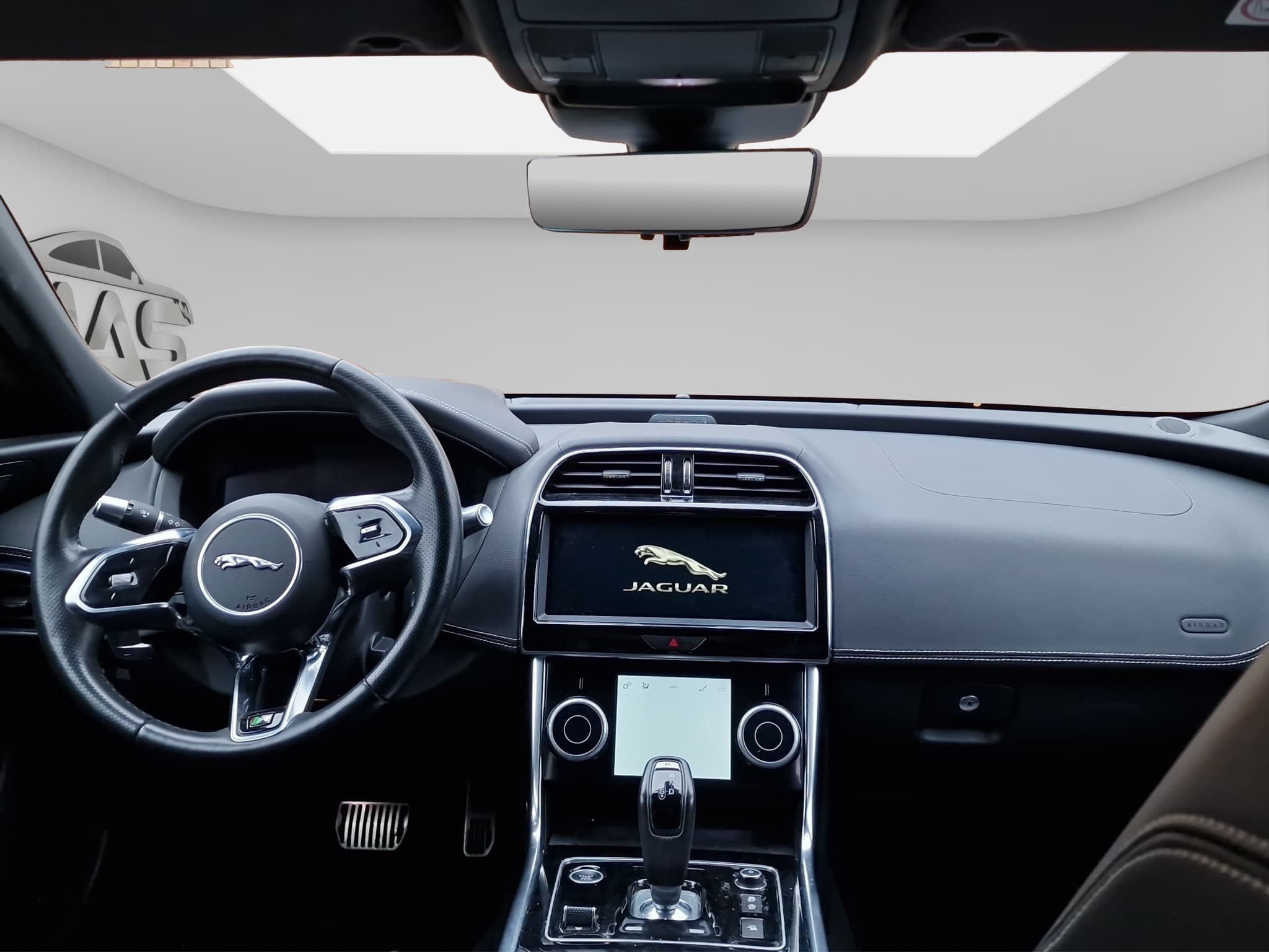 JAGUAR XE 12